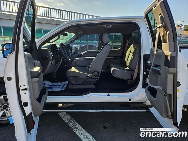 Ford F150 2016 2.7 автомат (гидро), миниатюра 9 Ford F150 2016 2.7 автомат (гидро), миниатюра 9