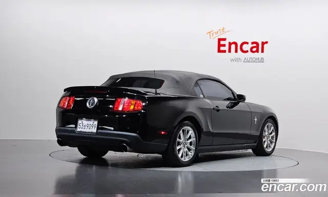 Ford Mustang 2010 3.7 автомат (гидро), миниатюра 2