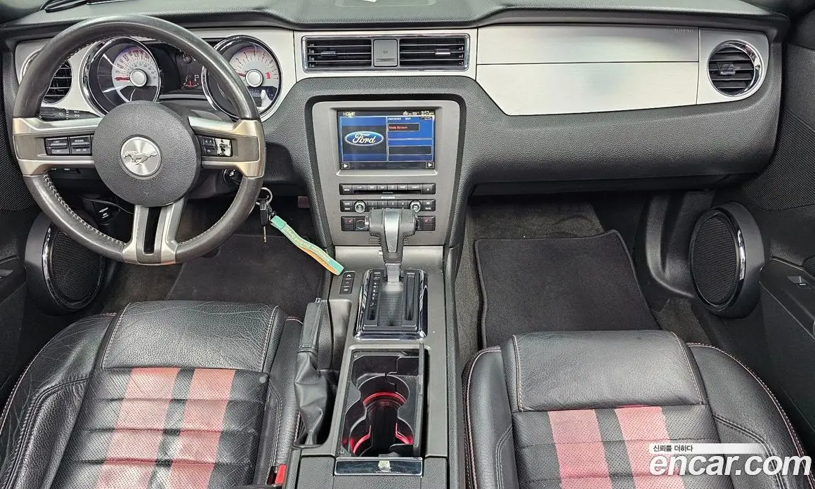 Ford Mustang 2010 3.7 автомат (гидро), фото 7