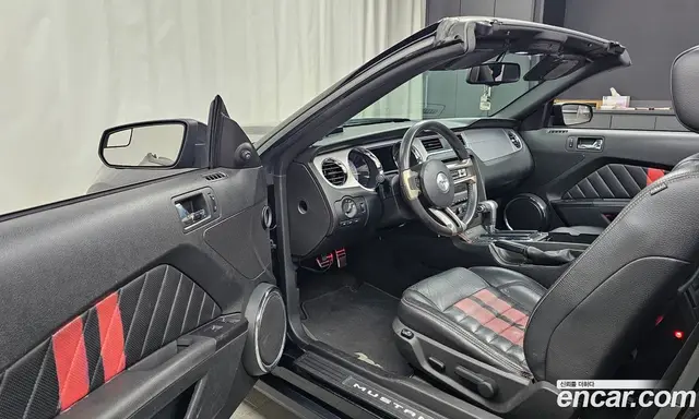 Ford Mustang 2010 3.7 автомат (гидро), миниатюра 10