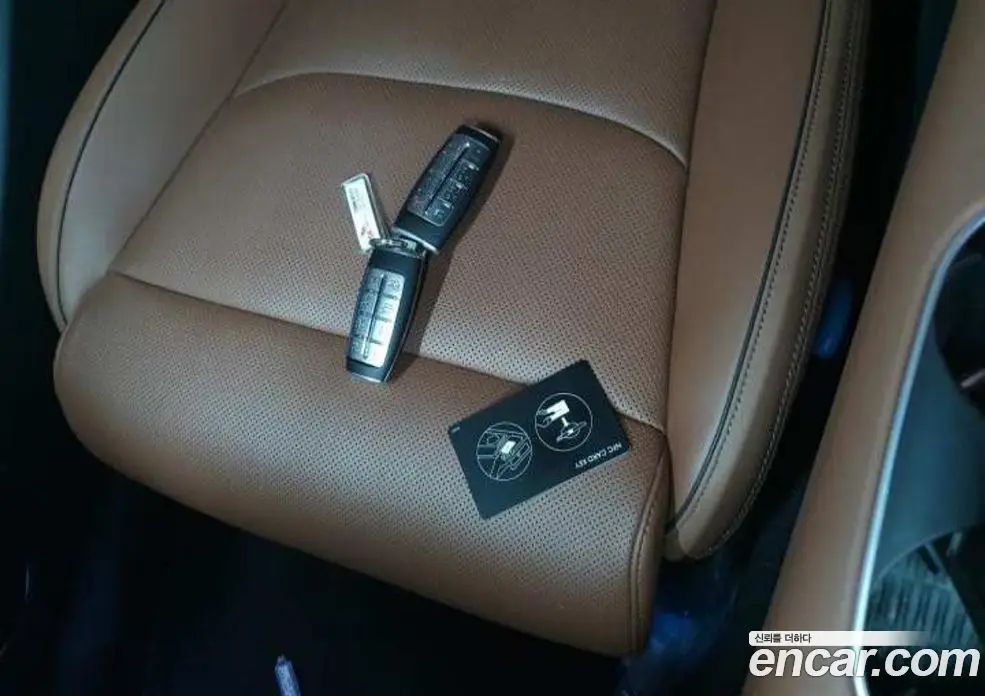 Genesis GV70 2024 2.5 автомат (гидро), фото 12 Genesis GV70 2024 2.5 автомат (гидро), фото 12