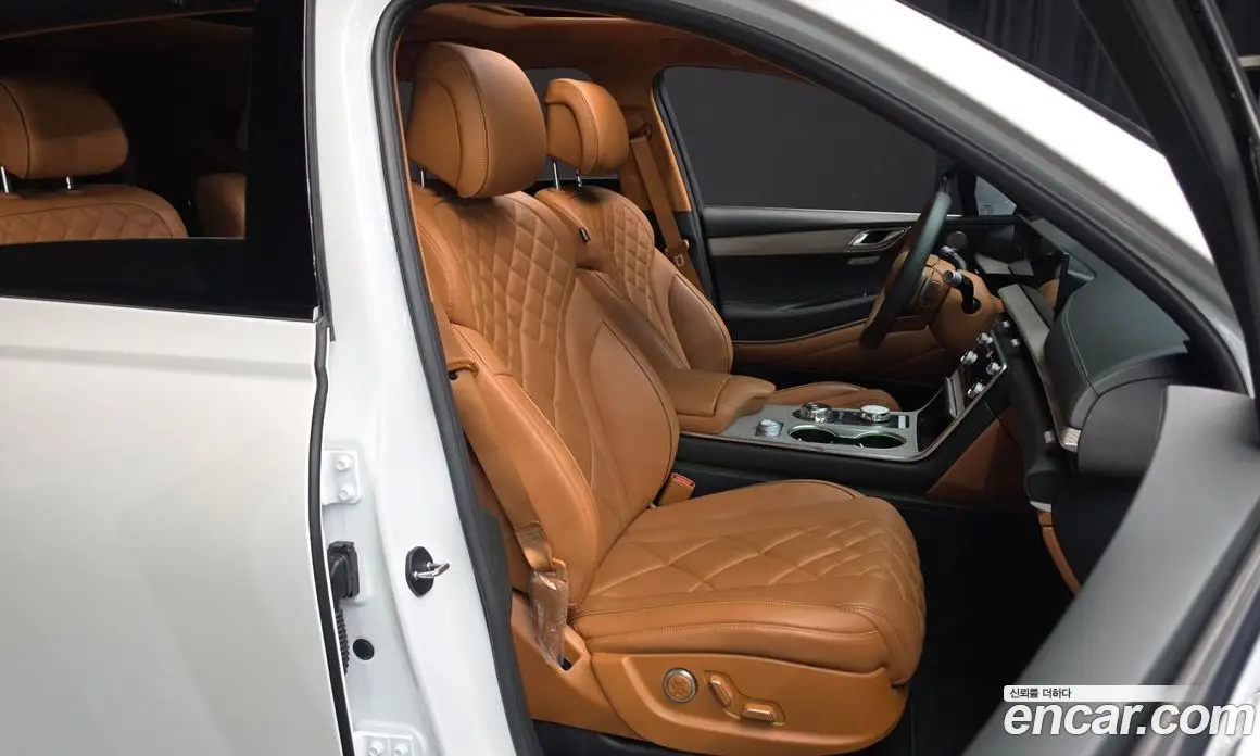 Genesis GV80 2024 2.5 автомат (гидро), фото 12 Genesis GV80 2024 2.5 автомат (гидро), фото 12