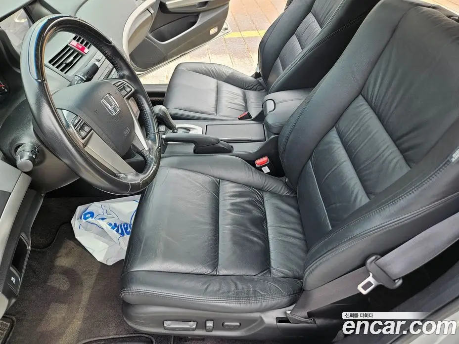 Honda Accord 2011 3.5 автомат (гидро), фото 11 Honda Accord 2011 3.5 автомат (гидро), фото 11