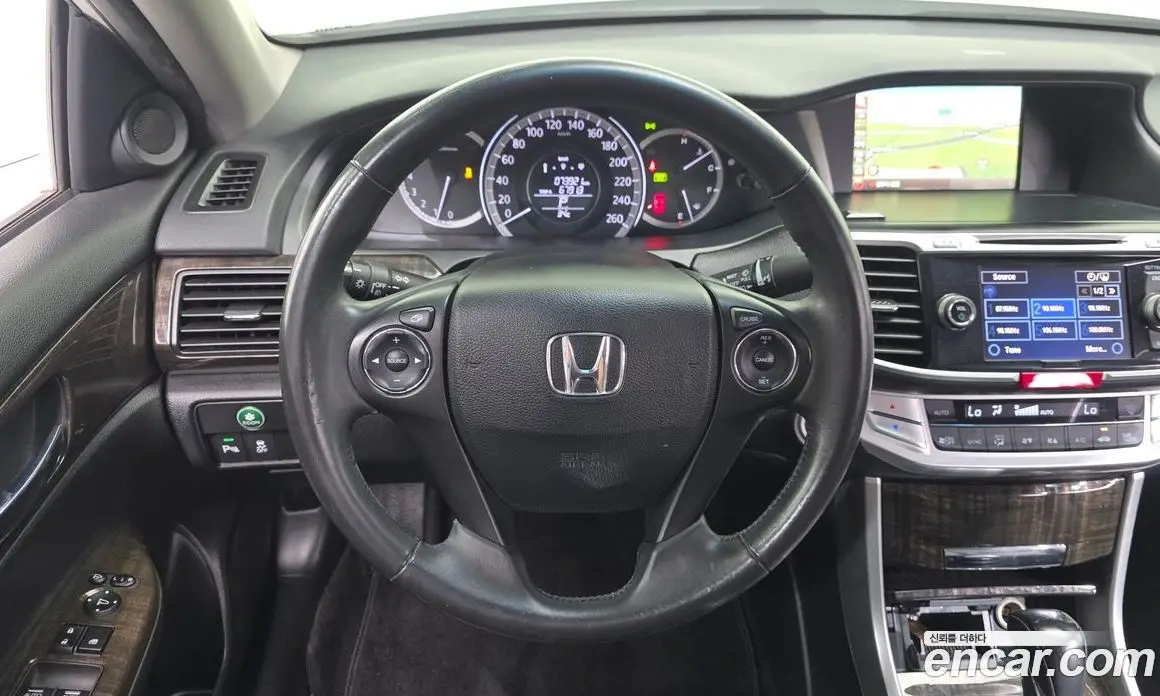 Honda Accord 2015 2.4 автомат (гидро), фото 15 Honda Accord 2015 2.4 автомат (гидро), фото 15