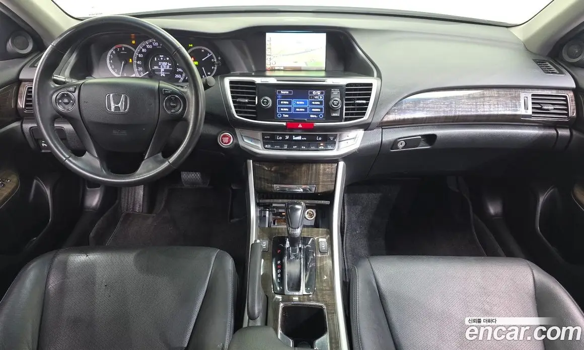 Honda Accord 2015 2.4 автомат (гидро), фото 7 Honda Accord 2015 2.4 автомат (гидро), фото 7