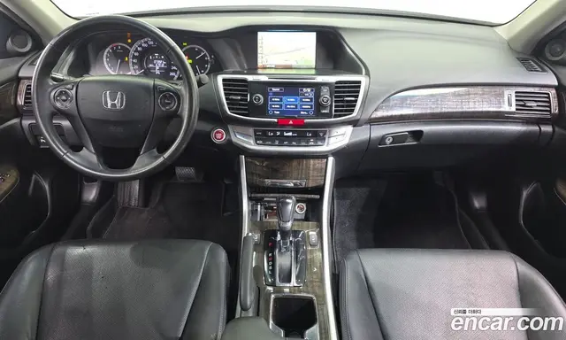 Honda Accord 2015 2.4 автомат (гидро), миниатюра 7 Honda Accord 2015 2.4 автомат (гидро), миниатюра 7