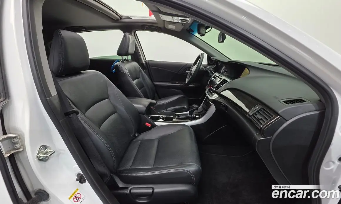 Honda Accord 2015 2.4 автомат (гидро), фото 10 Honda Accord 2015 2.4 автомат (гидро), фото 10