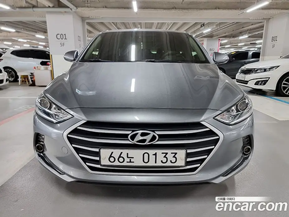 Hyundai Avante 2016 1.6 автомат (гидро), фото 2 Hyundai Avante 2016 1.6 автомат (гидро), фото 2