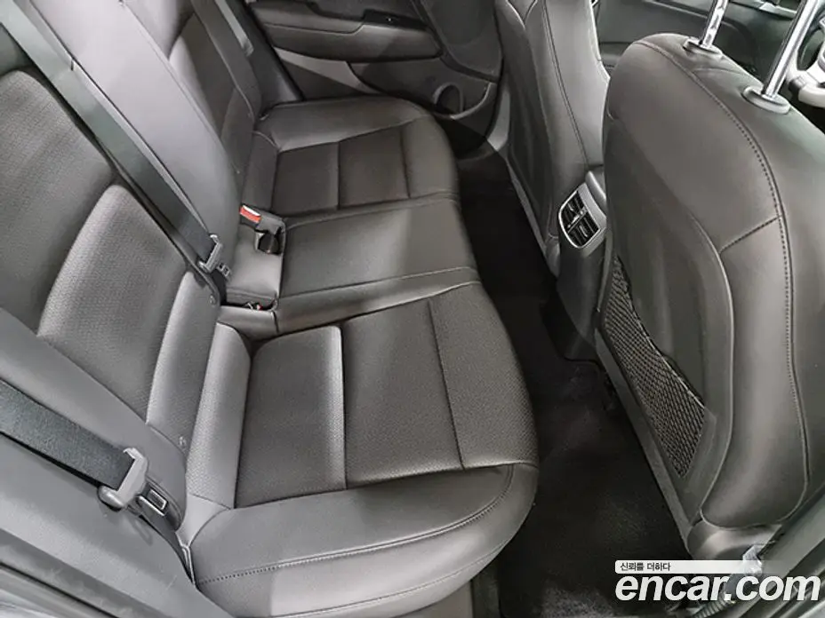 Hyundai Avante 2016 1.6 автомат (гидро), фото 14 Hyundai Avante 2016 1.6 автомат (гидро), фото 14