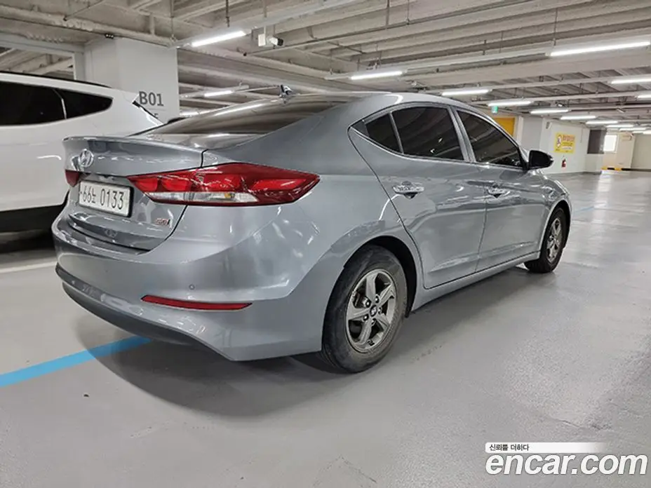 Hyundai Avante 2016 1.6 автомат (гидро), фото 6 Hyundai Avante 2016 1.6 автомат (гидро), фото 6