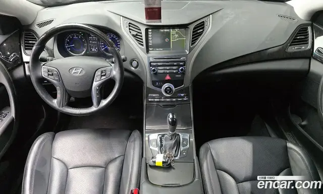 Hyundai Grandeur 2015 2.4 автомат (гидро), миниатюра 7