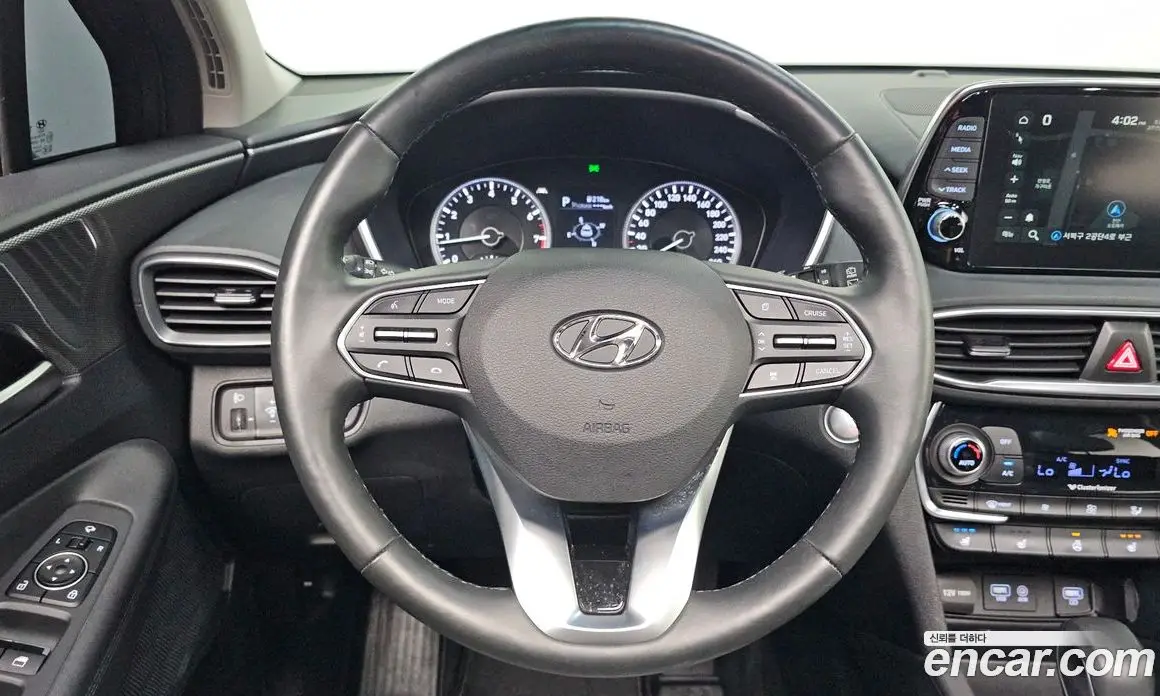 Hyundai Santa Fe 2019 2.0 автомат (гидро), фото 14 Hyundai Santa Fe 2019 2.0 автомат (гидро), фото 14