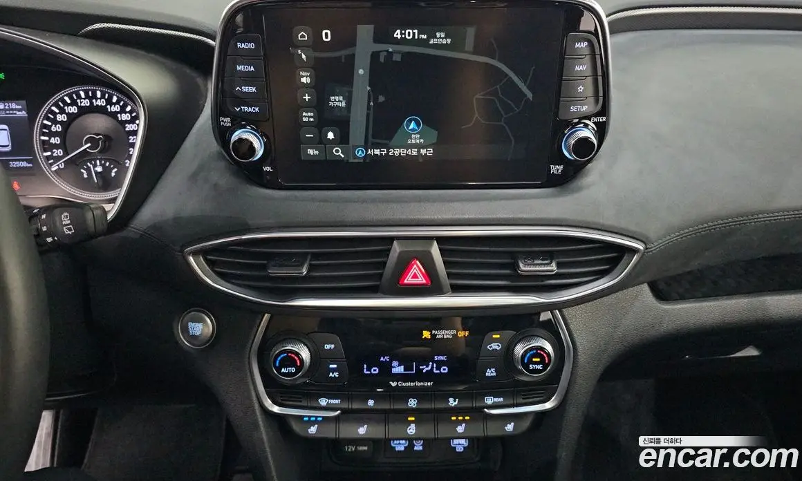 Hyundai Santa Fe 2019 2.0 автомат (гидро), фото 15 Hyundai Santa Fe 2019 2.0 автомат (гидро), фото 15