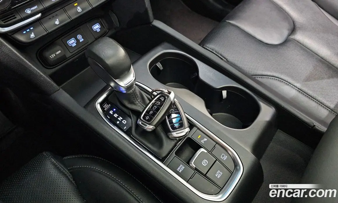Hyundai Santa Fe 2019 2.0 автомат (гидро), фото 9 Hyundai Santa Fe 2019 2.0 автомат (гидро), фото 9
