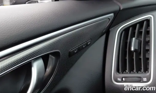 Infiniti Q50 2016 2.1 автомат (гидро), миниатюра 12
