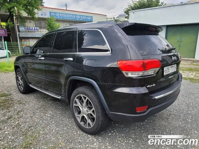 Jeep Cherokee 2019 3.6 автомат (гидро), миниатюра 5