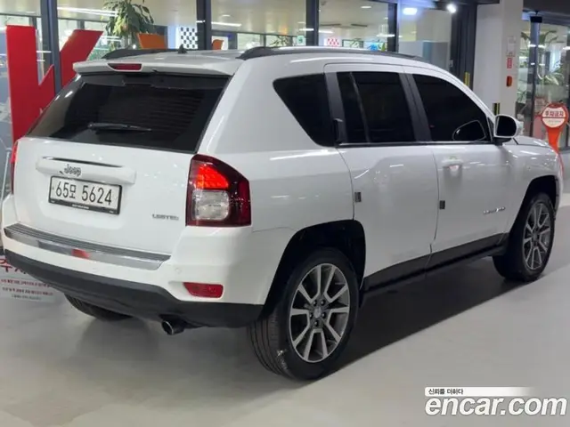 Jeep Compass 2017 2.4 автомат (гидро), миниатюра 4