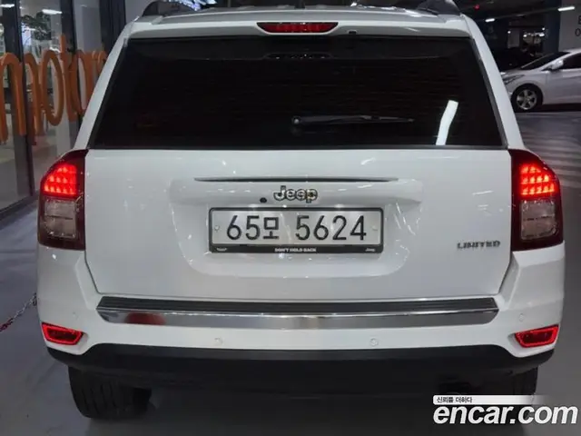 Jeep Compass 2017 2.4 автомат (гидро), миниатюра 5