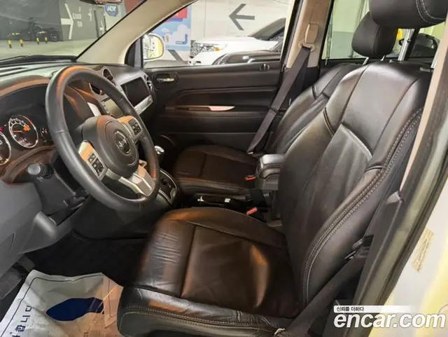Jeep Compass 2017 2.4 автомат (гидро), миниатюра 6