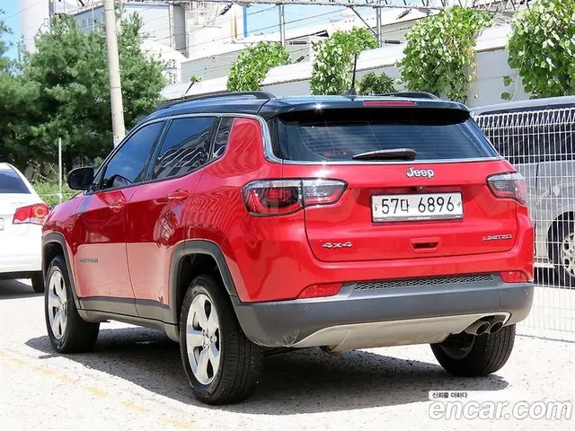 Jeep Compass 2019 2.4 автомат (гидро), миниатюра 3