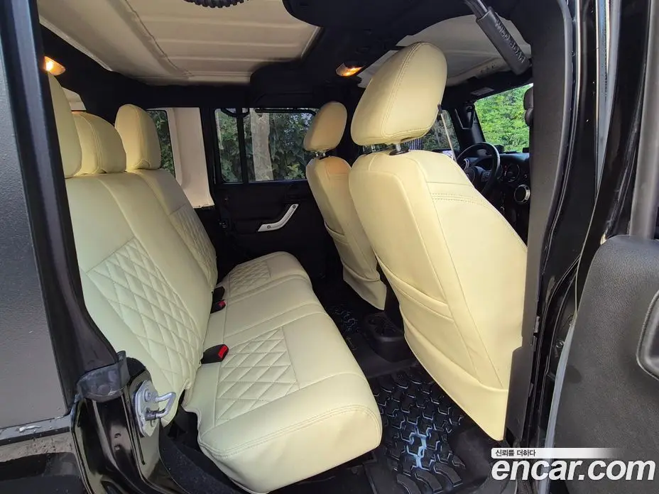 Jeep Wrangler 2016 3.6 автомат (гидро), фото 19 Jeep Wrangler 2016 3.6 автомат (гидро), фото 19