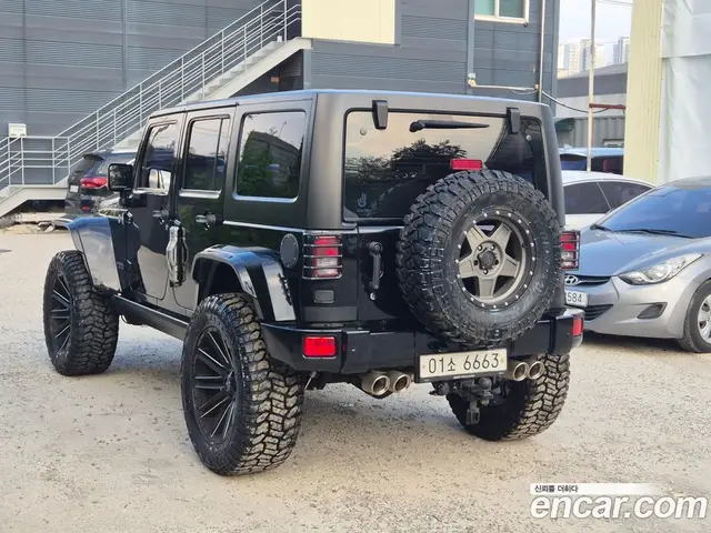 Jeep Wrangler 2016 3.6 автомат (гидро), миниатюра 4 Jeep Wrangler 2016 3.6 автомат (гидро), миниатюра 4