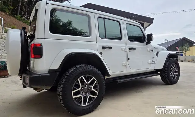 Jeep Wrangler 2021 2.0 автомат (гидро), миниатюра 3