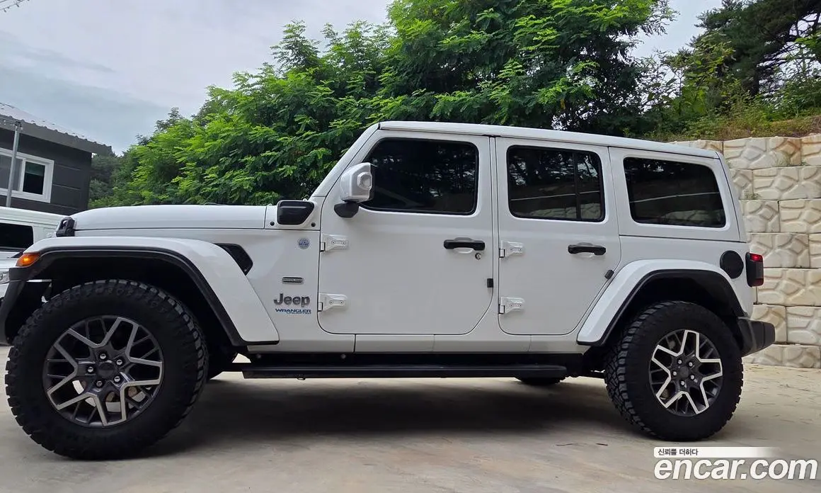 Jeep Wrangler 2021 2.0 автомат (гидро), фото 5