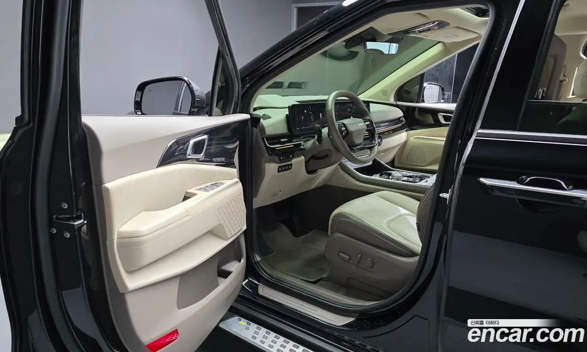 Kia Carnival 2024 1.6 автомат (гидро), фото 10 Kia Carnival 2024 1.6 автомат (гидро), фото 10
