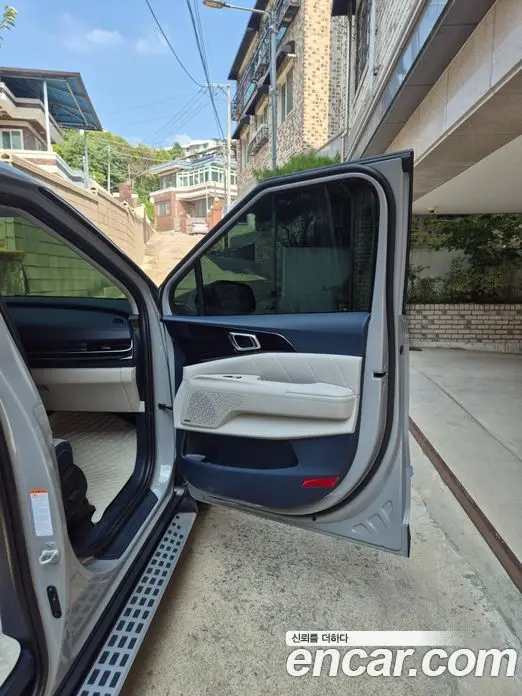 Kia Carnival 2026 1.6 автомат (гидро), миниатюра 11