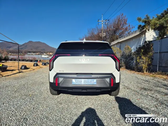 Kia EV3 2025 автомат (гидро), миниатюра 7