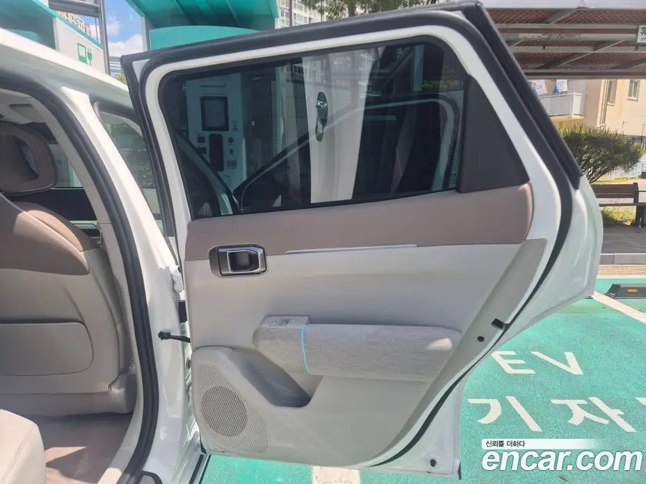 Kia EV4 2026 автомат (гидро), фото 18 Kia EV4 2026 автомат (гидро), фото 18