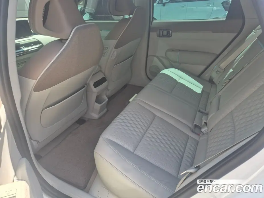 Kia EV4 2026 автомат (гидро), фото 19 Kia EV4 2026 автомат (гидро), фото 19