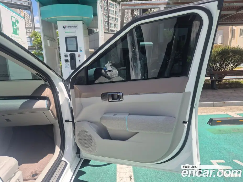 Kia EV4 2026 автомат (гидро), фото 20 Kia EV4 2026 автомат (гидро), фото 20