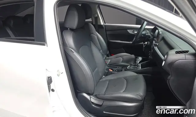 Kia K3 2022 1.6 автомат (гидро), миниатюра 12