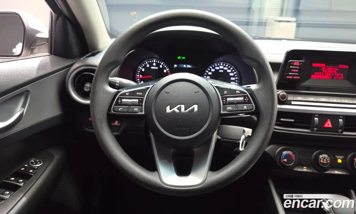 Kia K3 2022 1.6 автомат (гидро), фото 13 Kia K3 2022 1.6 автомат (гидро), фото 13