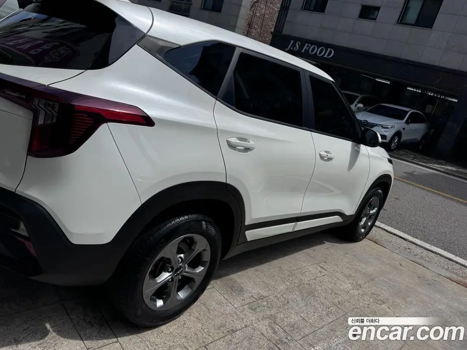 Kia Seltos 2024 2.0 автомат (гидро), фото 2 Kia Seltos 2024 2.0 автомат (гидро), фото 2