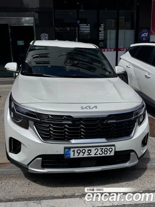 Kia Seltos 2024 2.0 автомат (гидро), миниатюра 3 Kia Seltos 2024 2.0 автомат (гидро), миниатюра 3