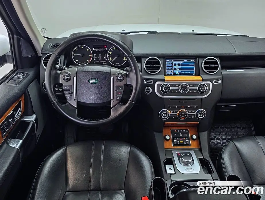 Land Rover Discovery 2013 3.0 автомат (гидро), фото 12 Land Rover Discovery 2013 3.0 автомат (гидро), фото 12