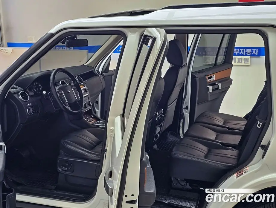 Land Rover Discovery 2013 3.0 автомат (гидро), фото 7 Land Rover Discovery 2013 3.0 автомат (гидро), фото 7