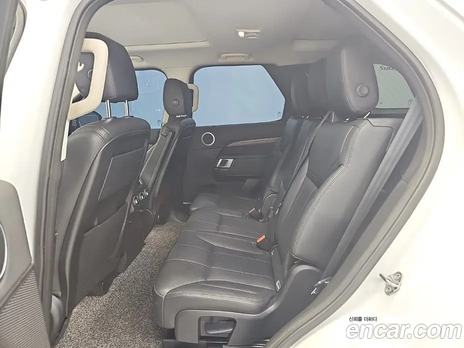 Land Rover Discovery 2019 3.0 автомат (гидро), фото 12