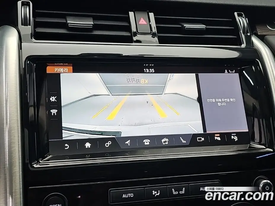 Land Rover Discovery 2019 3.0 автомат (гидро), фото 16