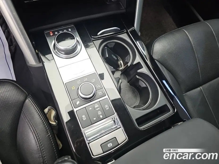 Land Rover Discovery 2019 3.0 автомат (гидро), фото 8
