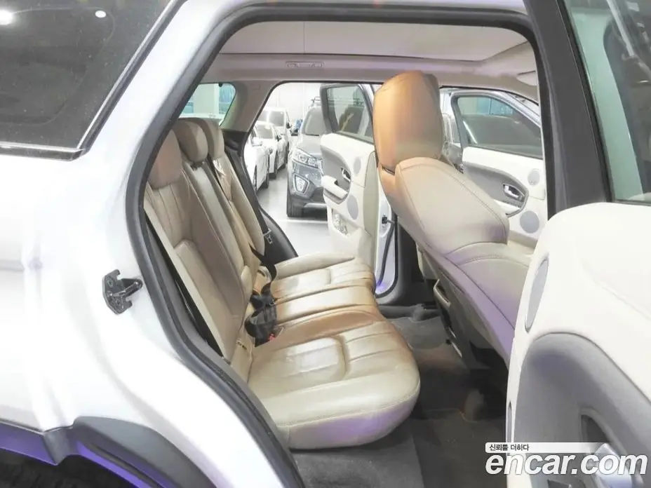Land Rover Range Rover Evoque 2016 2.0 автомат (гидро), фото 9