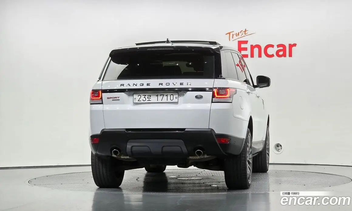 Land Rover Range Rover Sport 2017 3.0 автомат (гидро), фото 4 Land Rover Range Rover Sport 2017 3.0 автомат (гидро), фото 4