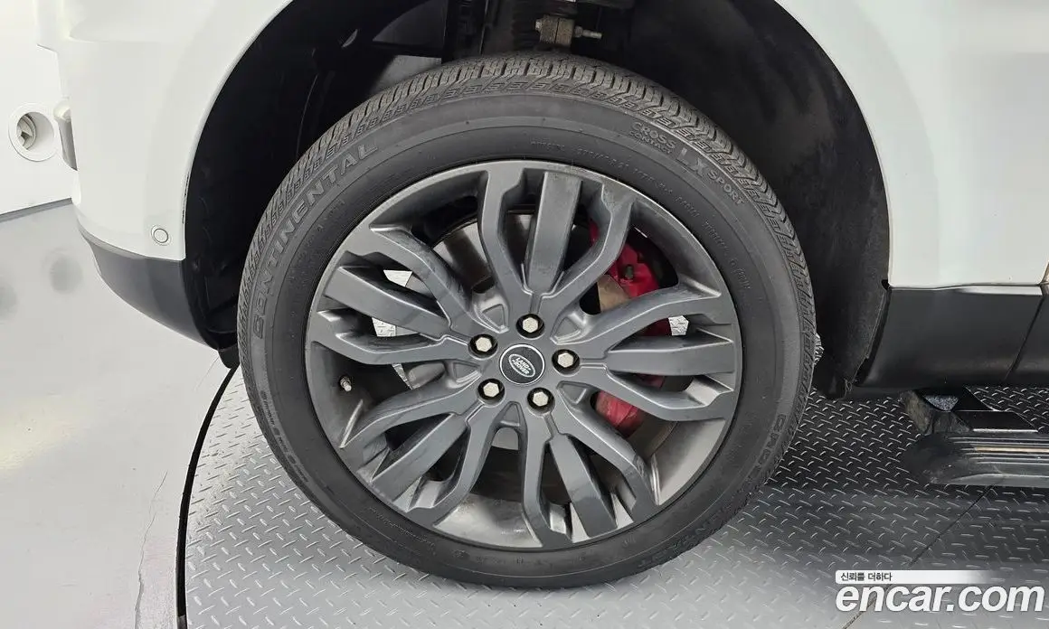 Land Rover Range Rover Sport 2017 3.0 автомат (гидро), фото 5 Land Rover Range Rover Sport 2017 3.0 автомат (гидро), фото 5