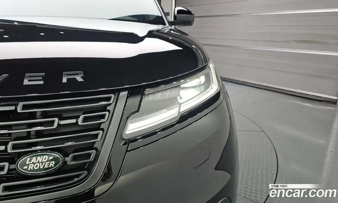 Land Rover Range Rover Velar 2026 2.0 автомат (гидро), фото 17