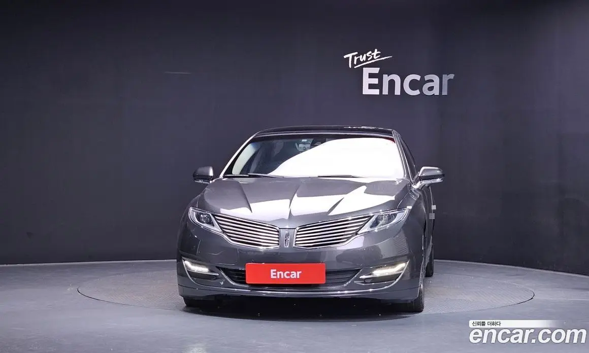 Lincoln MKZ 2016 2.0 автомат (гидро), фото 3 Lincoln MKZ 2016 2.0 автомат (гидро), фото 3