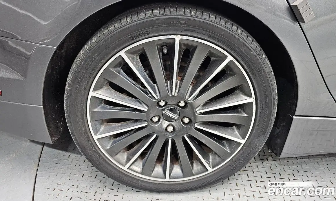 Lincoln MKZ 2016 2.0 автомат (гидро), фото 5 Lincoln MKZ 2016 2.0 автомат (гидро), фото 5