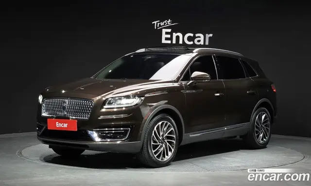 Lincoln Nautilus, 2019, 90 157 км